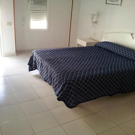 Piso Διαμέρισμα *